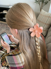 Load image into Gallery viewer, Woman and Girl&#39;s Hair Clips
